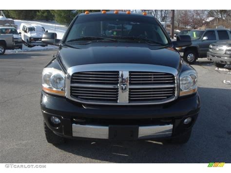 2006 Black Dodge Ram 2500 Laramie Quad Cab 4x4 41301177 Photo 13