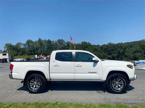 2017 Toyota Tacoma 4x4 Sr5 V6 4dr Double Cab 50 Ft Sb In Abingdon Va