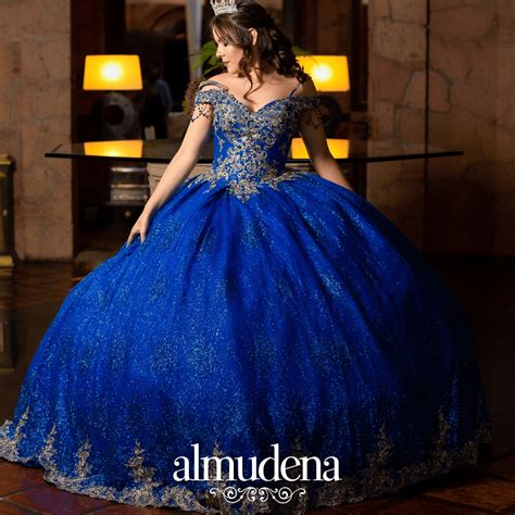 Guirnalda Calamidad Oficiales Vestidos De A Os Azul Rey Con Plateado