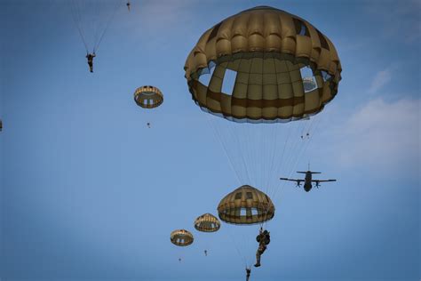 Dvids News Falcon Leap Exercise Unites Paratroopers From Across Nato