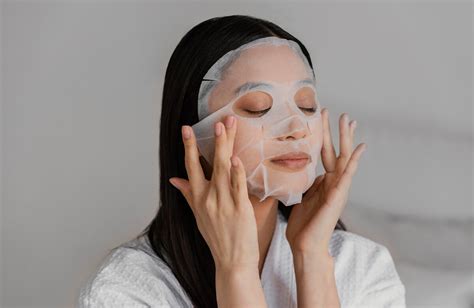 Ways To Use The Excess Serum In Sheet Masks Spawake