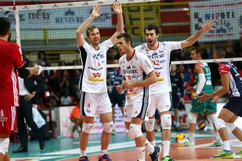 Pallavolo Superlega Quanto Grave Linfortunio Di Sbertoli Milano