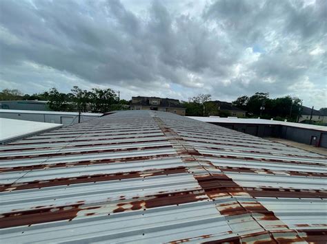 Tpo Metal Retrofit Roof Installation Houston Hhh Roofing Construction