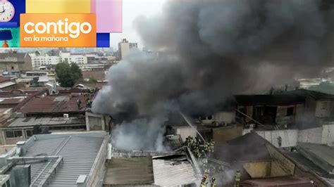 Gigantesco Incendio En Barrio Brasil Obliga A Evacuar Universidad Y