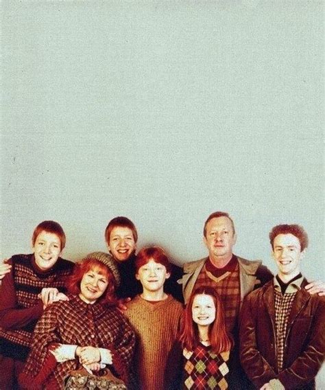 24 best The Weasley Family images on Pinterest | Harry potter fan art ...