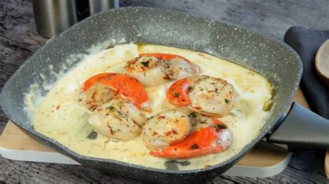 Cassolette De Saint Jacques Crevettes Et Champignons Une Recette