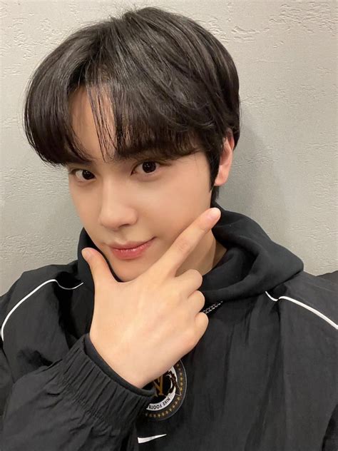 Nong Biu On Twitter Rt Update Theboyz Juhaknyeon I Miss Yo U