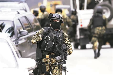 Operator Of The Mexican Navy Marines Special Operations Unit Fes