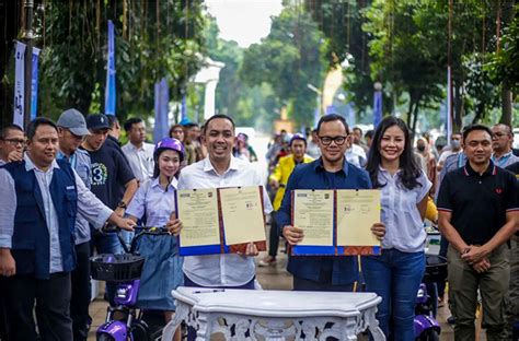 Direksi Perumda Tirta Pakuan Kota Bogor Menghadiri Peluncuran Sepeda