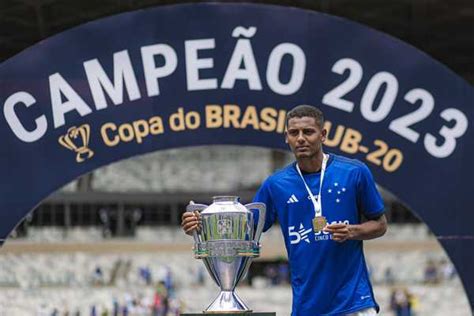 Em Segunda Copinha Lateral Do Cruzeiro Superou Despejo E Fez Vaquinha