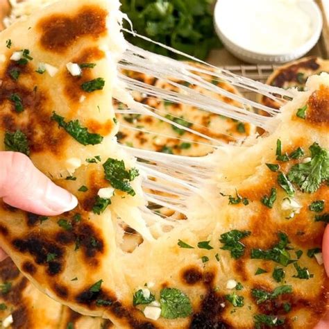 Cheese Naan - Island Fusion