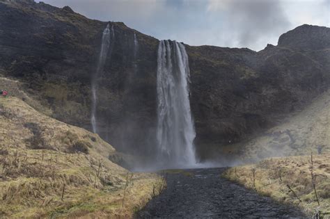 Iceland Southern Coast Waterfalls — Tat Voyage