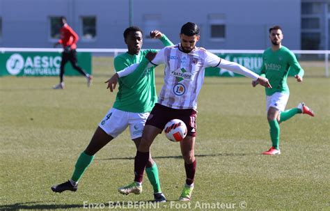 Aziz Bouzit Jai Appris Mon Départ De Bourgoin Sur Les Réseaux Sociaux