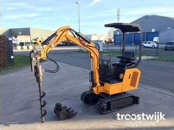 Rhinoceros Xn Mini Excavator From Belgium For Sale At Truck Id