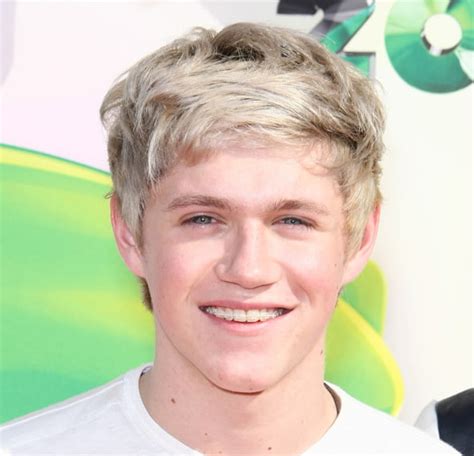 Niall Horan Braces Free Smile!!! - DailyEntertainmentNews.com