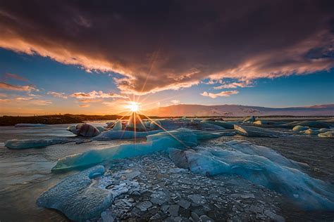 From the Road : Iceland - Sunset over The Glacier Lagoon - Joe Azure ...