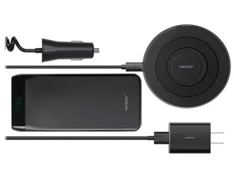 iPhone Charging Bundle w/Powerbank, Wireless Charging Pad, Car Charger