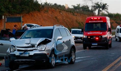 Gestante De 8 Meses Fica Ferida Em Acidente Na BR 470 Em Lontras