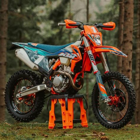 2021 KTM 350 EXC F WESS First Look 10 Fast Facts