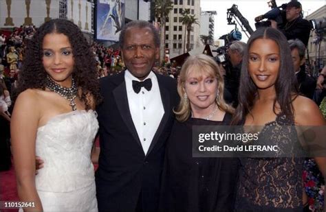 Sidney Poitier Family Photos and Premium High Res Pictures - Getty Images