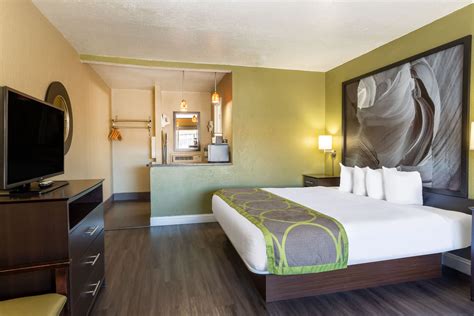 Super 8 by Wyndham NAU Downtown Conference Center | Flagstaff, AZ Hotels