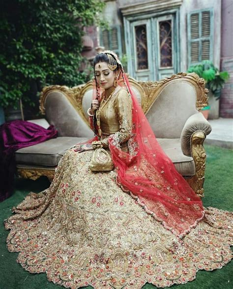 Pin By Mariya Hamid On Weddings Bridal Formal Dresses Long