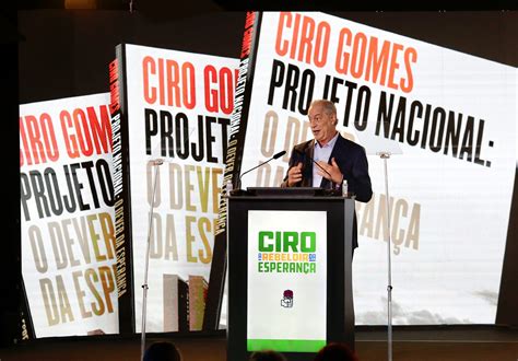 Ciro Gomes lança pré candidatura foco na economia