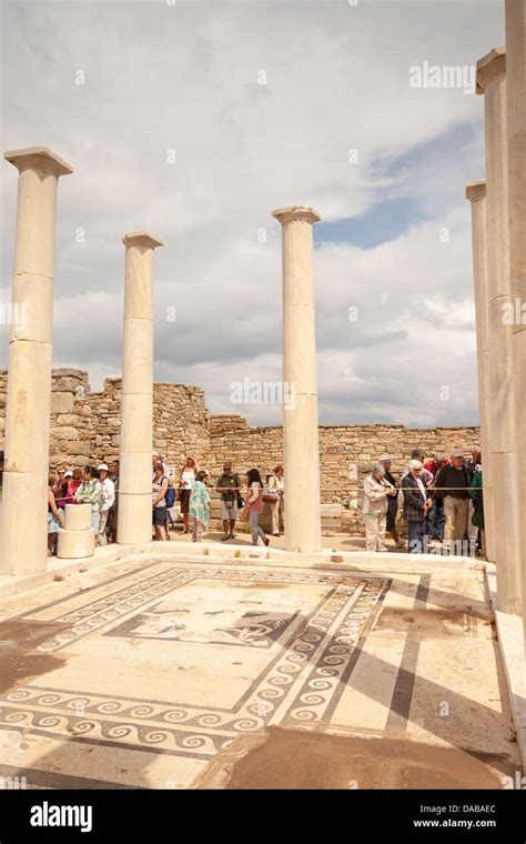 Recorriendo La Antigua Grecia Fotografías E Imágenes De Alta Resolución