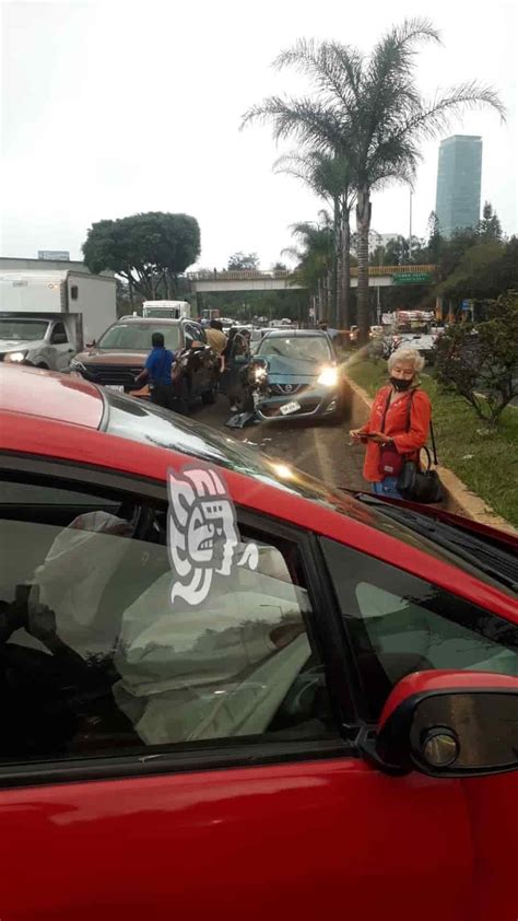 Automovilista Causa Accidente En L Zaro C Rdenas De Xalapa