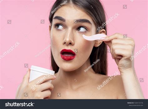 Beautiful Woman Naked Shoulders Red Lips Stock Photo 1520172176 Shutterstock