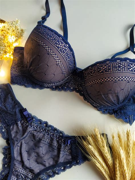 Conjunto Lingerie Gardênia Bojo e Renda Di Loretti Lingerie