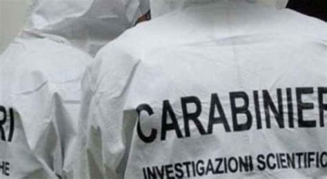 Trovato Cadavere A Villa Borghese Profonde Ferite Alla Testa Si