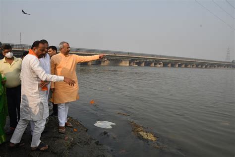 BJP Claims Poisonous Chemical Used To Hide Toxic Foam In Yamuna AAP