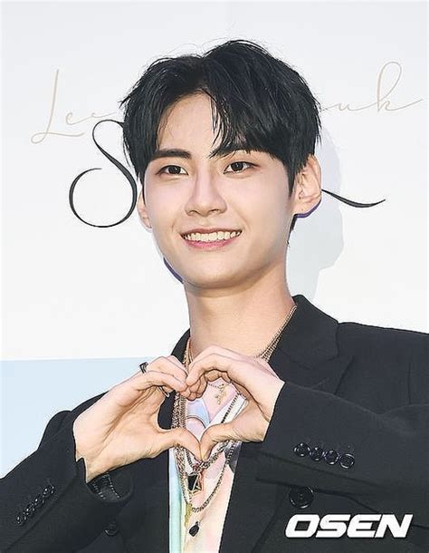 「produce X 101」出身up10tion イ・ジニョク「一食ください」に出演決定番組での活躍に期待 ライブドアニュース