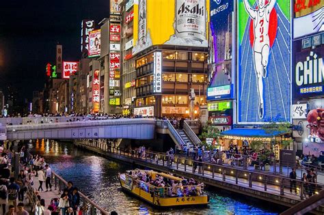 A Travel Guide to Dotonbori in Osaka: Complete Guide for First-Timers ...