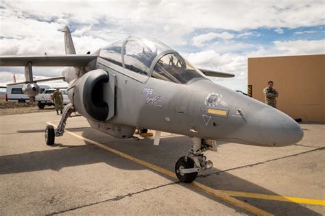 Argentina reabre la X Brigada en Río Gallegos y asigna los aviones