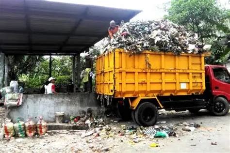 DLH Tual Keterbatasan Armada Jadi Kendala Penanganan Sampah Maluku Post