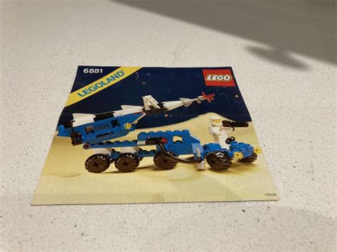 Vintage Lego Space Lunar Rocket Launcher 6881 Complete