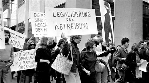 Berlin Demonstration für Legalisierung von Abtreibungen