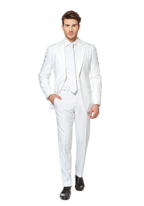 Tips To Buy White Suits For Men Thefashiontamer