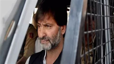 Eyewitness Identifies Jklf Chief Yasin Malik As Shooter Behind