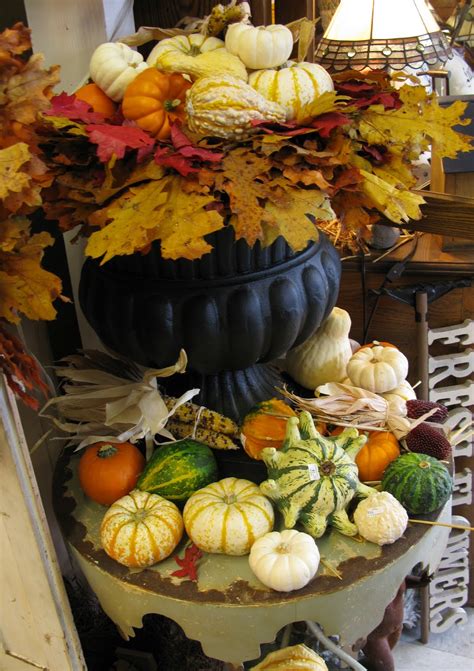 Farmhand Feed and Home Company: Fall pumpkins and gourds