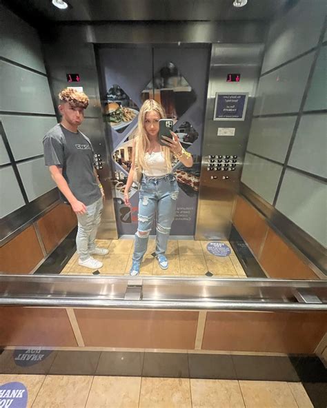 kiera bridget | 2 girls, 1 Caylus! VIDCON DUMP | Instagram