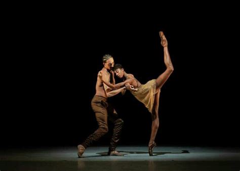 Review In Alonzo Kings Best Works Lines Ballet Offers A Moving