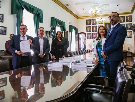 Stj Firma Convenio De Colaboraci N Con Tirant Lo Blanch Supremo