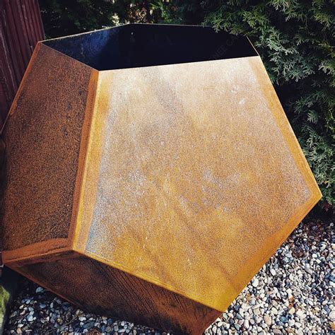 Custom Dimensions Square Metal Corten Steel Box Rusty Treatment Plants