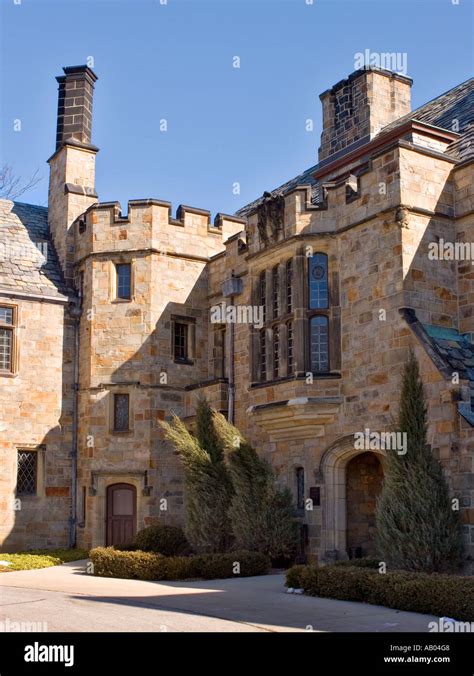 University of Wisconsin Milwaukee Alumni House Stock Photo - Alamy