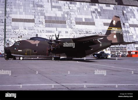 Lockheed Hc 130h Hercules 65 0983 129arrs Ca Ang Nas Moffett Field