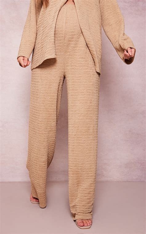 Maternity Taupe Textured Wide Leg Trousers Prettylittlething