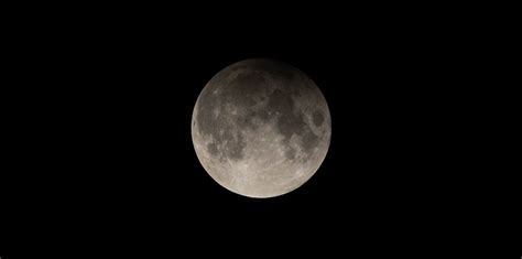 Observa Aqu El Primer Eclipse Del A O Eclipse Lunar Penumbral